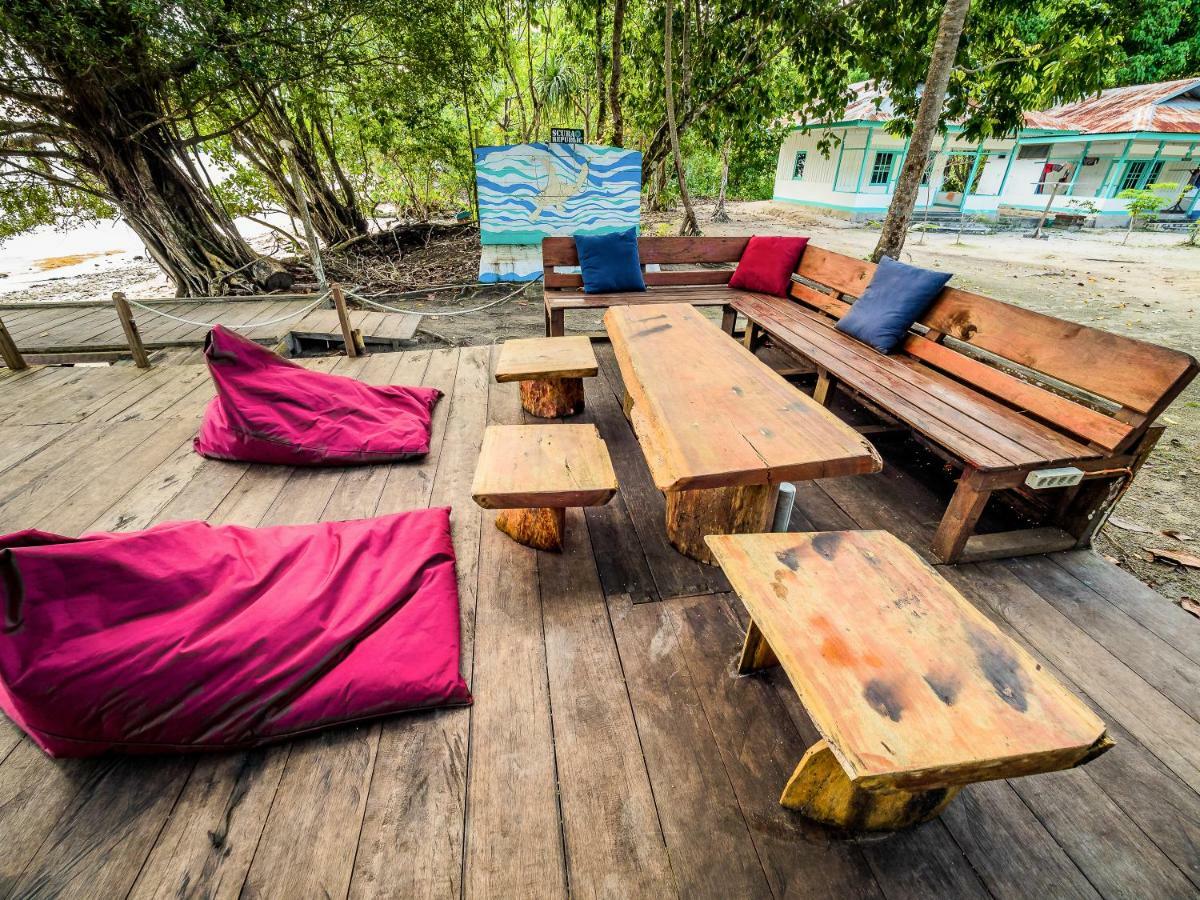 Scuba Republic Beach Bungalows Tapokreng Exterior photo